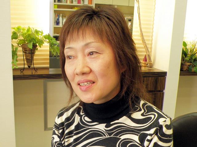 武知 絹子 代表