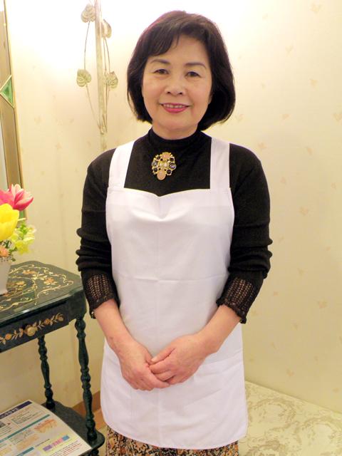 新沼 亜治子 代表